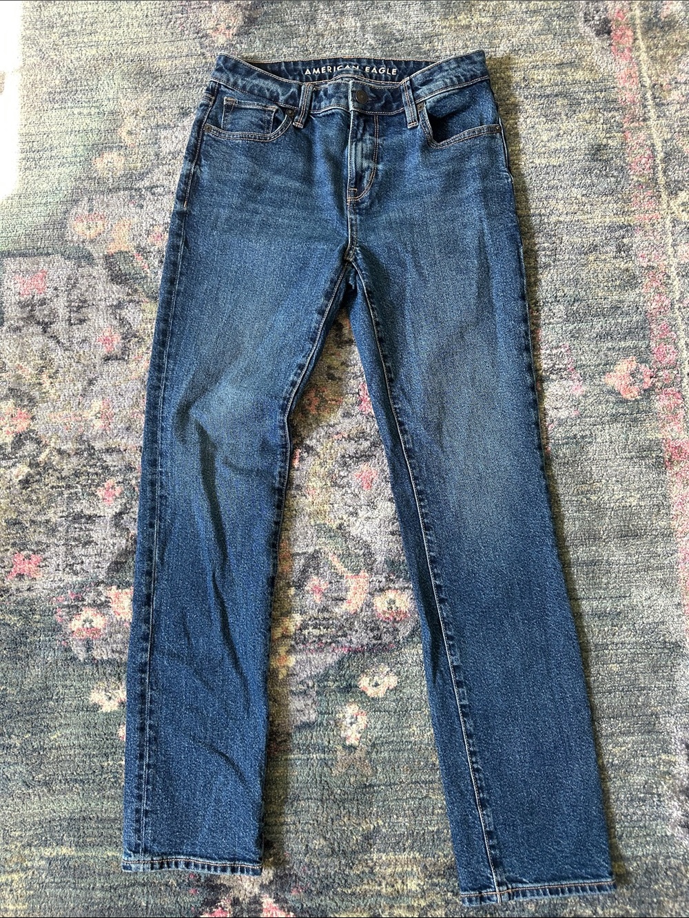 American Eagle Outfitters Womens Blue Skinny Jeans Size 2 NWOT Never Been Washed